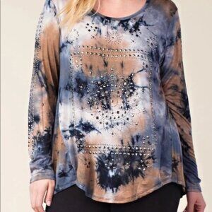 Vocal Tie Dye Tunic with Stud Embellishments in Navy & Tan